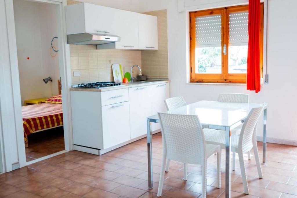 Residence La Giungla Falerna Exteriör bild